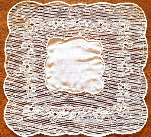 Napperon ancien tulle - napperon, -ancien