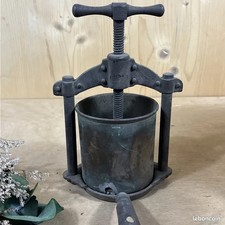 PRESSE FRUITS ou VIANDE en