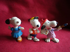 Vintage SNOOPY united  feature 1966 Hong Kong, lot de trois figurines.