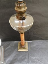 Grande lampe pétrole