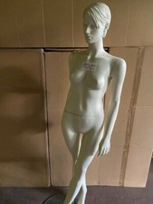 Mannequin de Vitrine Poupée