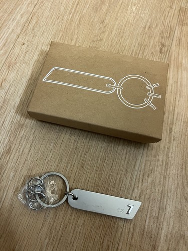 Porte clé bmw série e81 - porte,