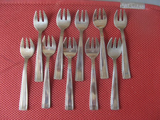 ++"538.18" 10 GENUINE STAINLESS STEEL OYSTER FORKS BRAND "SMS"