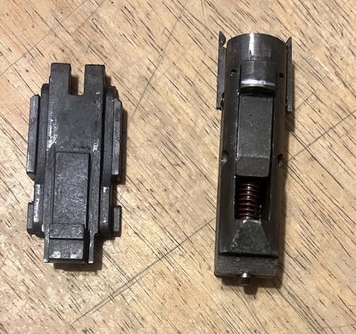 Mossberg 500 bolt carrier - 500,