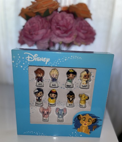 Lot fèves disney - de,