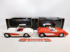 2X Bburago Modèle 1:18 Cod. 3024 Chevrolet Corvette (1957) S.G. + Box #DD488-4