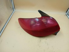 Feu arriere principal gauche