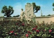 62 CARVIN LE MONUMENT AUX