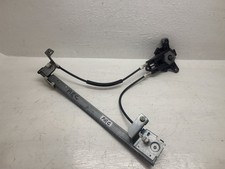 Lève vitre manuelle arrière conducteur pour citroën saxo essence de 2000