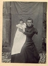 photo ancienne . Marion NEY de