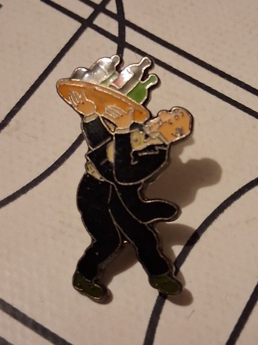Pins herge collection - herge,
