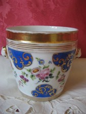 ANCIEN CACHE POT PORCELAINE DE