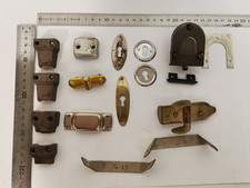 LOT ANCIENNES FERMETURES