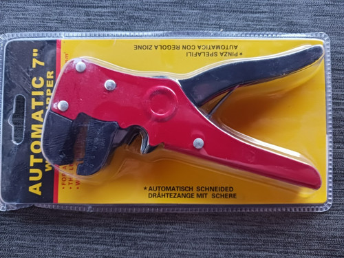 Pince dénuder automatique - pince, a