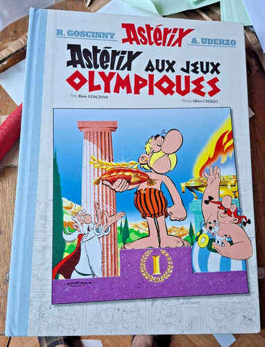 Album astérix aux - -,