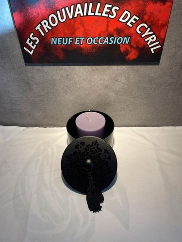 Pot bougie noir avec - à,