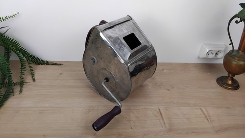 Tyrolienne machine crépir - à,
