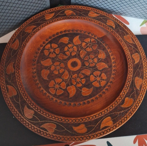 Assiette bois sculpté à - assiette,