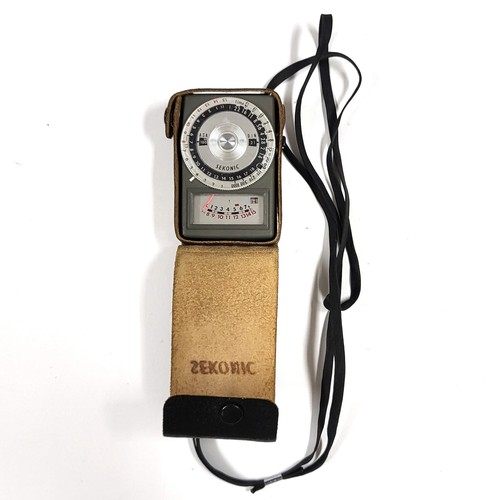 Mètre lumière auto - À,