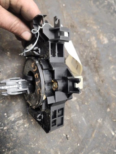 Contacteur tournant dacia - contacteur,