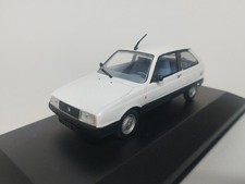 Voiture miniature 1/43