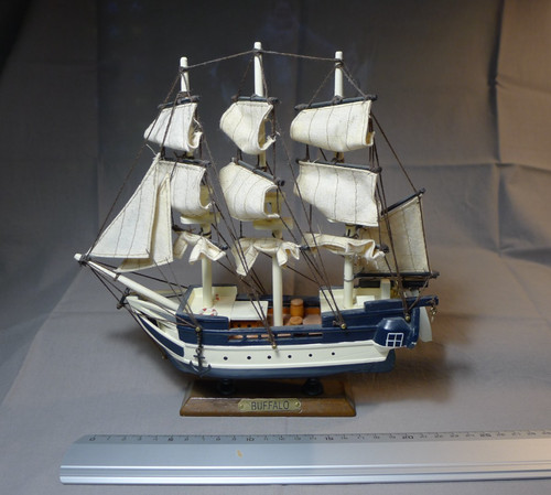 Maquette petit bateau - bateau, bois