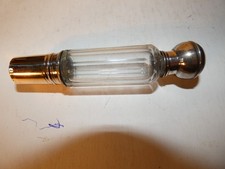 FLACON DE PARFUM EN CRISTAL ET