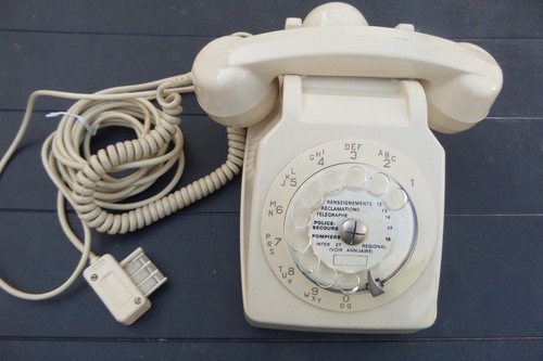 Telephone ancien beige - /, blanc