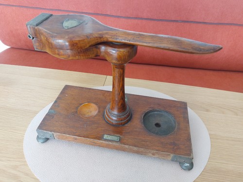Presse agrume antique - agrume,