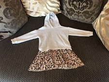 Robe pull à capuche fille