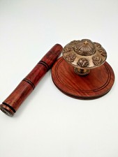 Gong sonette de table ou de comptoir en laiton sur base bois diametre 12,5