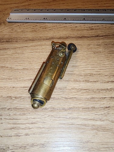 Ancien briquet tempête - ,