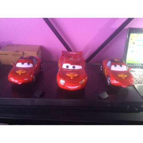 Disney cars mcqueen mia - cars,