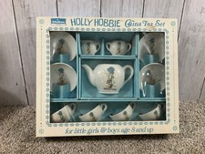 VINTAGE HOLLY HOBBIE CHINA TEA SET MADE IN JAPAN NEW IN BOX CHILTON GLOBE