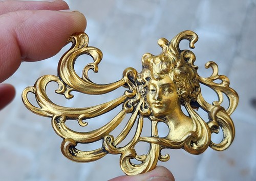 Broche art nouveau metal doré - broche,