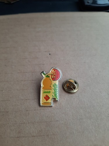 Pin saladette lesieur - pin's,