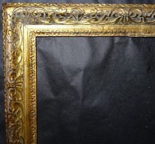 CADRE N°537 Bois sculpté