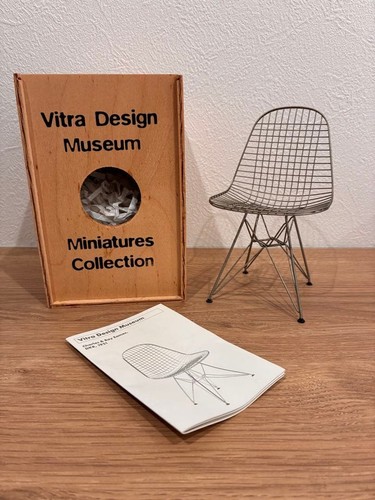 Vitra design museum miniature - design,