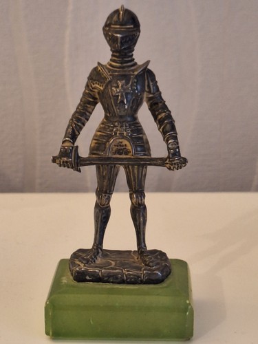 Figurine chevalier argent