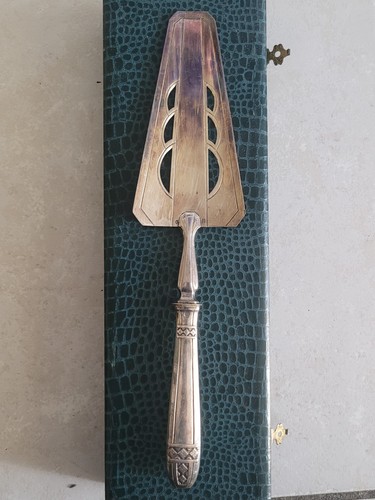 Ancienne petite pelle - petite,