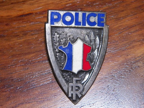 Ancien insigne kepi police - de,