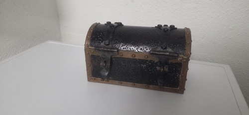 Ancien petit coffre métal - ancien, en
