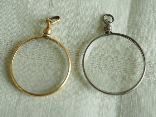 Lot pendentifs anciens porte - lot,