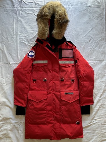 Canada goose resolute - canada,