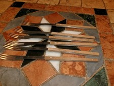 LE CREUSET Lot  6 fourchettes