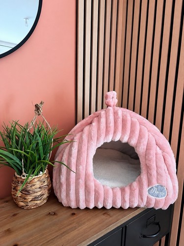 Adorable niche douillette - 🐱,