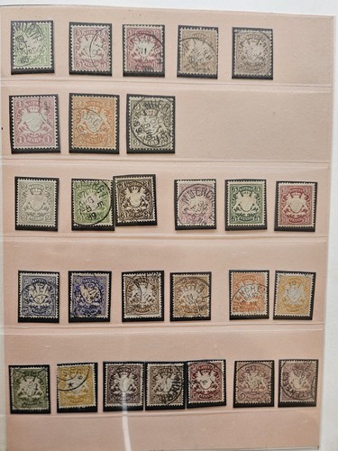 Lot une page timbres - lot,
