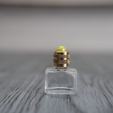 3 cm de haut, Petite bouteille
