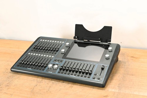 Chamsys quickq universe - 20, 2-universe