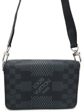 LOUIS VUITTON Damier Graphite